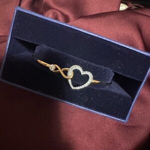 Swarovski Hyperbola Infinity Bracelet